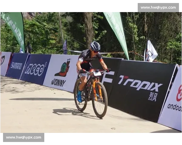 高清篮球赛事直播APP免费下载随时掌握赛场精彩瞬间实时观看体验 - 副本 - 副本 (11) - 副本